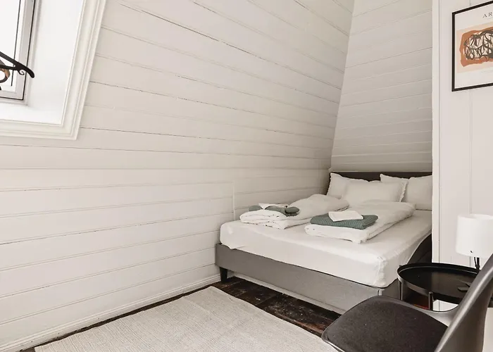 Apartamento 2024 Renovated Luxury Penthouse! Up To 9 Guests! Bergen